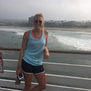 Meet your Posher, Beth